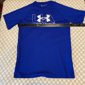 Under Armour Blue Athletic Short Sleeve Tee